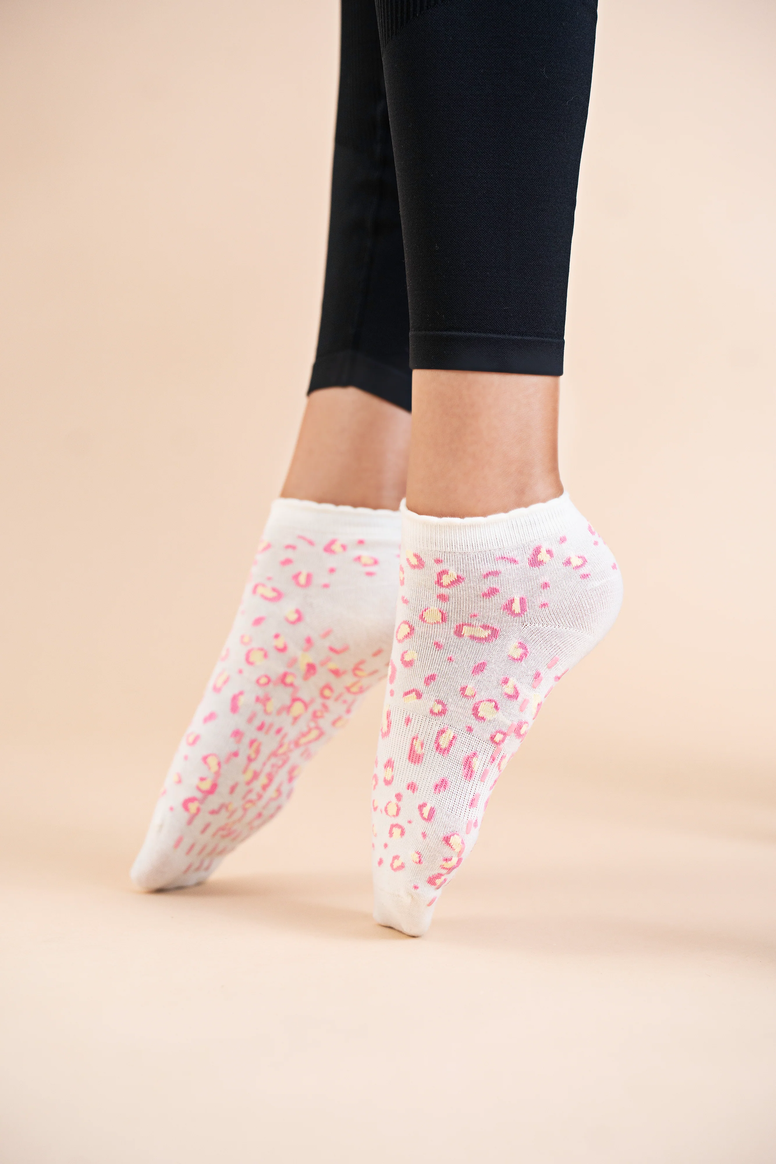 Wild Spots Classic Grip Socks