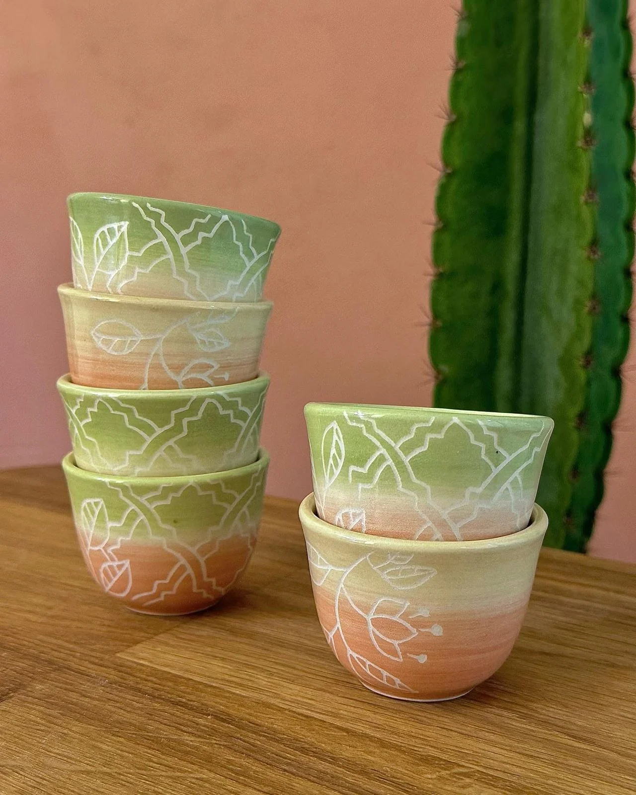 Zuwaq Tamriyah & Saudi Coffee Cups Set - Image 2